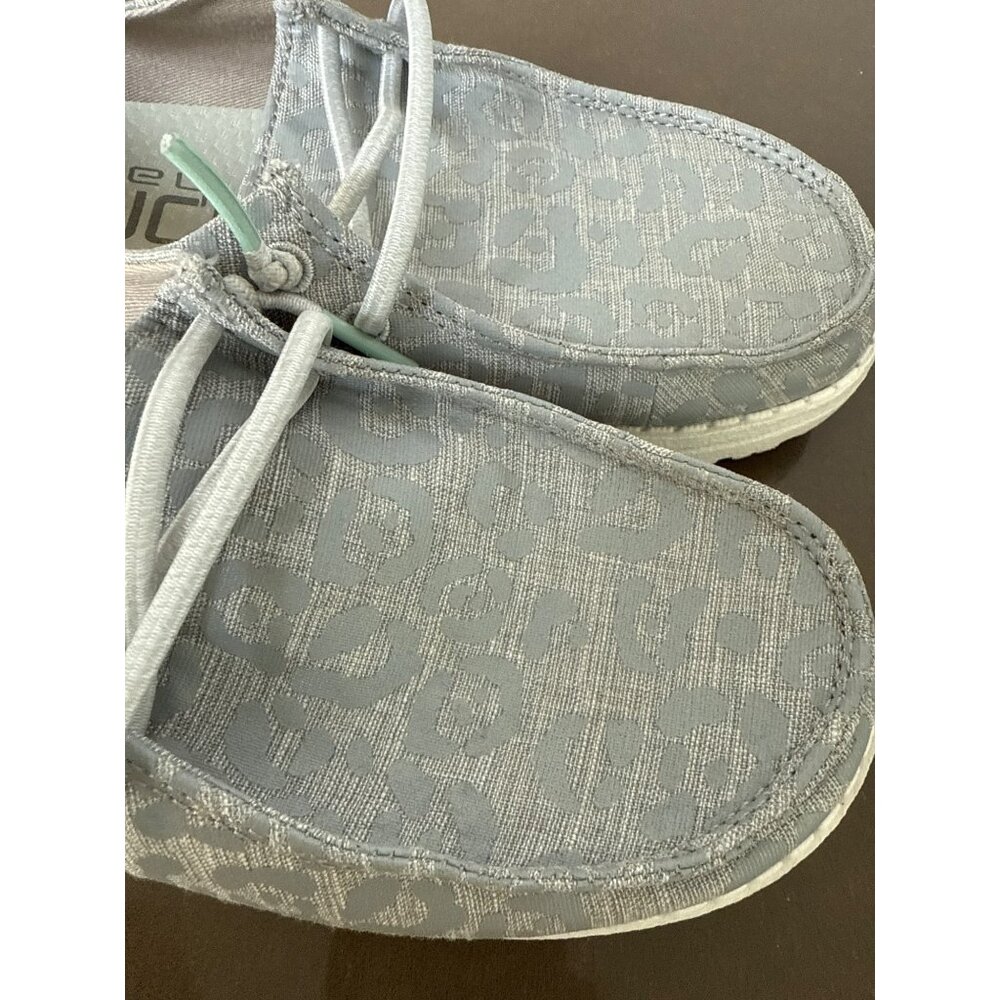 Hey Dude Youth 3-4 Cat Eye Grey Excellent condition - Picture 4 of 7